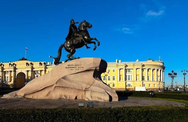 День основателей 13 июня 3